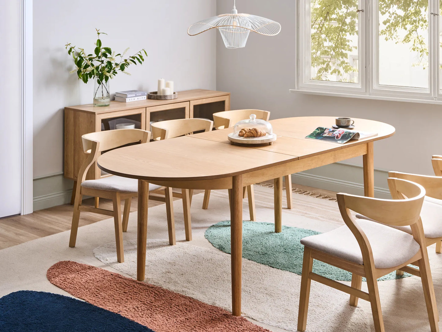 Uitschuifbare eettafel van licht essenhout, 180/220 cm, 90 cm